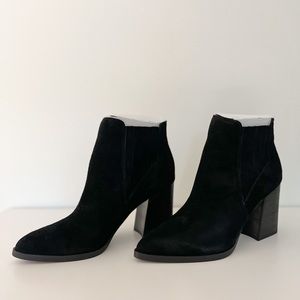 NIB - Marc Fisher Suede Ankle Booties BLACK